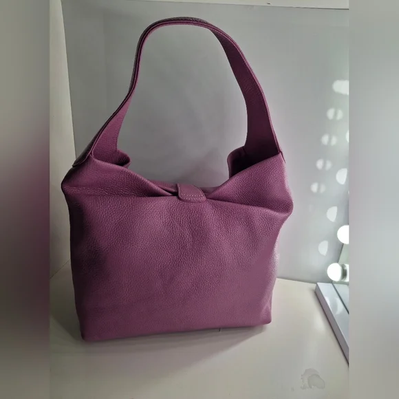 Dooney & Bourke Logo Lock Hobo Shoulder Bag in Lilac & Keychain EUC - Picture 2 of 11